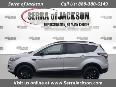 Used 2017 Ford Escape SE w/ SE Sport Appearance Package
