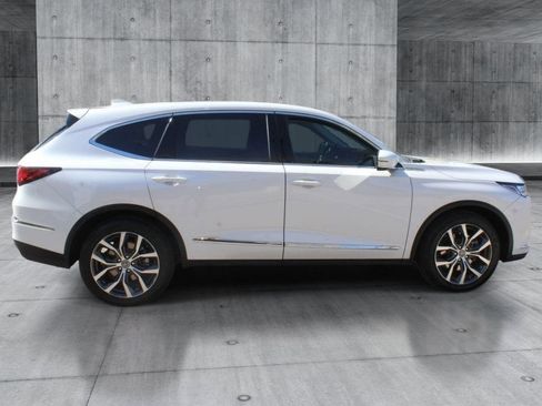 Used 2024 Acura MDX w/ Technology Package FWD image 8