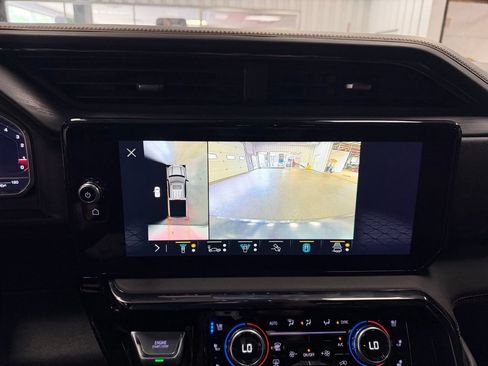 Used 2023 GMC Sierra 1500 AT4 w/ AT4 Preferred Package AWD/4WD image 33