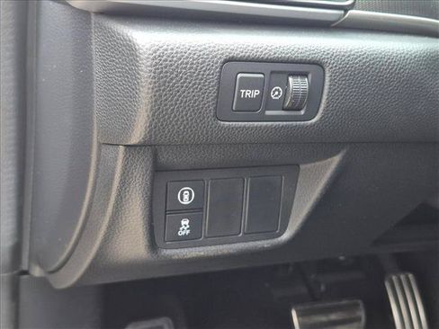 Used 2021 Honda Accord Sport image 10