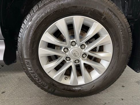 Used 2019 Lexus GX 460 Premium AWD/4WD image 7