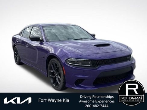 Used 2023 Dodge Charger R/T w/ Blacktop Package RWD image 9