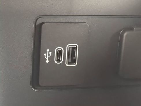 New 2026 Ford Explorer Active image 22