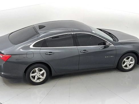 Used 2017 Chevrolet Malibu LS FWD image 23