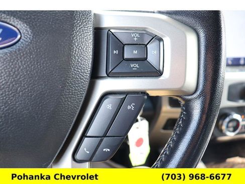 Used 2022 Ford F250 Lariat w/ Black Appearance Package AWD/4WD image 12