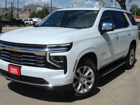 New 2026 Chevrolet Tahoe Premier w/ Sun And Tow Package AWD/4WD image 1