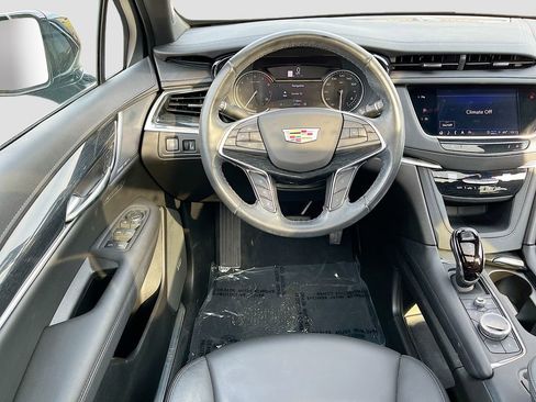 Certified 2023 Cadillac XT5 Premium Luxury AWD/4WD image 30