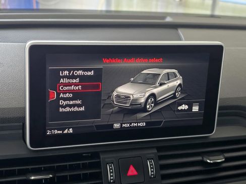 Used 2020 Audi SQ5 Premium Plus AWD/4WD image 18