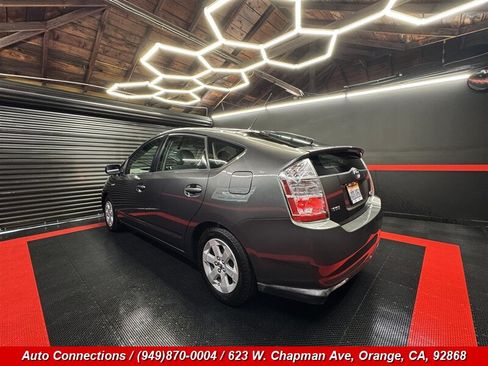 Used 2009 Toyota Prius FWD image 4