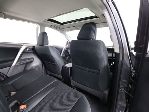 Used 2015 Toyota RAV4 XLE FWD image 19
