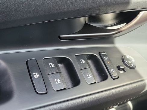 New 2026 Hyundai Elantra Sport image 17