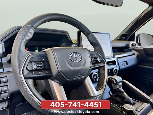 New 2026 Toyota 4Runner Limited AWD/4WD image 22