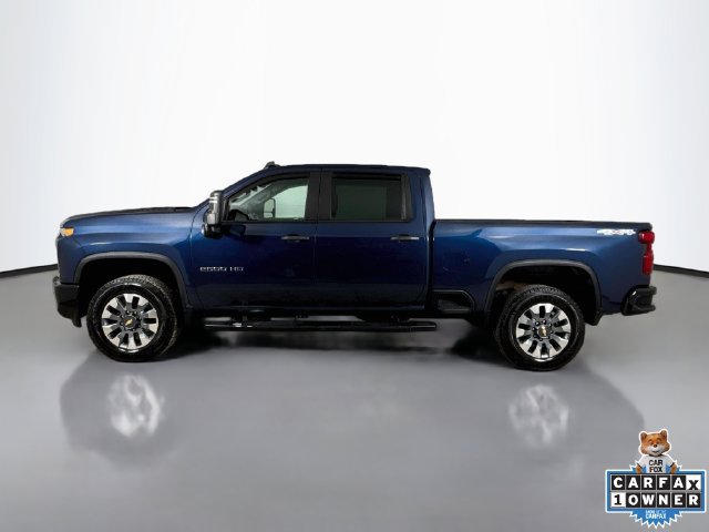 Used 2023 Chevrolet Silverado 2500 Custom w/ Custom Convenience Package AWD/4WD image 10