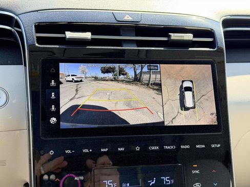 Used 2022 Hyundai Tucson Limited w/ Cargo Package image 4