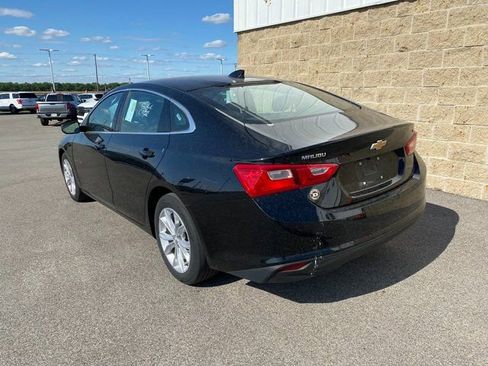 Used 2023 Chevrolet Malibu LT FWD image 7