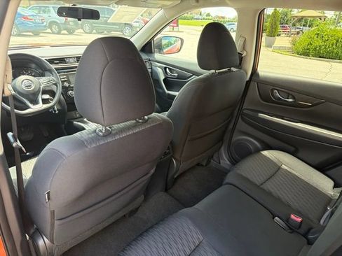 Used 2017 Nissan Rogue S w/ S Appearance Package FWD image 16