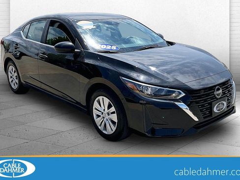 Used 2025 Nissan Sentra S FWD image 1