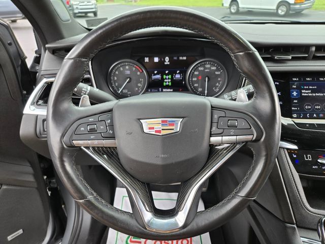 Used 2023 Cadillac XT6 Sport w/ Technology Package AWD/4WD image 32