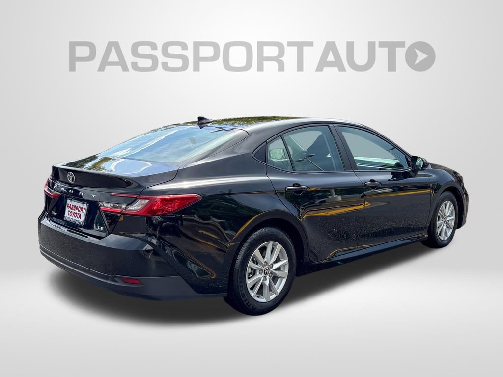 Used 2025 Toyota Camry LE FWD image 11