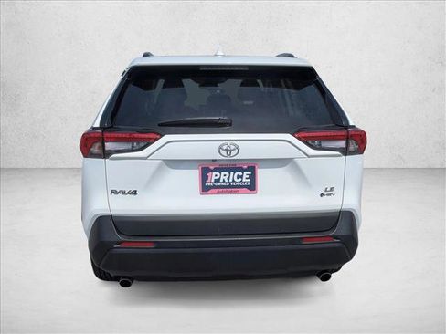 Used 2025 Toyota RAV4 LE image 5