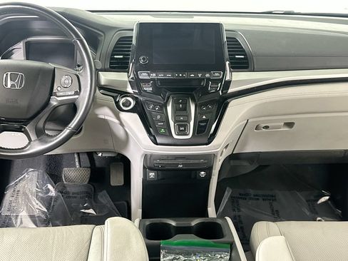 Used 2018 Honda Odyssey Elite image 19