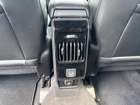Used 2023 Jeep Compass Latitude AWD/4WD image 18