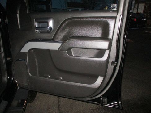 Used 2015 Chevrolet Silverado 2500 LTZ image 29