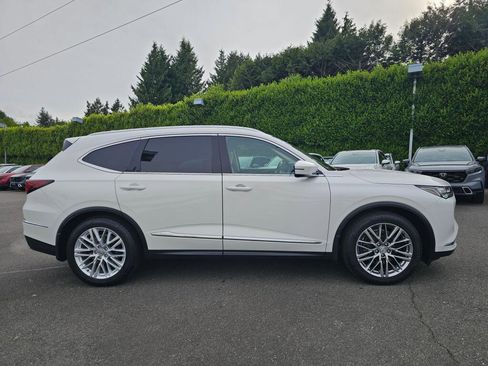 Used 2024 Acura MDX SH-AWD w/ Advance Package image 8