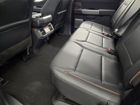 Used 2025 Ford F150 Lariat w/ Equipment Group 501A Mid AWD/4WD image 19