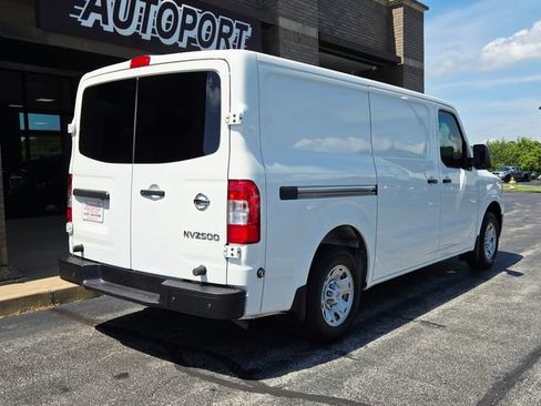 Used 2020 Nissan NV 2500 SV w/ Navigation Package RWD image 6