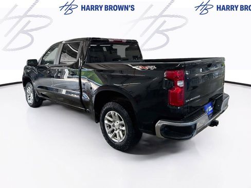 Used 2024 Chevrolet Silverado 1500 LT AWD/4WD image 2