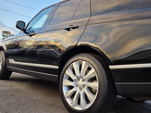 Used 2016 Land Rover Range Rover Supercharged image 9