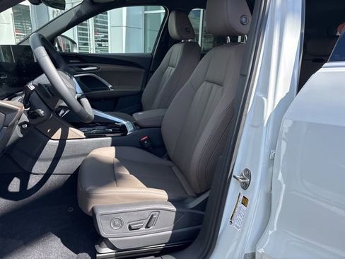 New 2025 Audi Q5 Premium Plus image 9