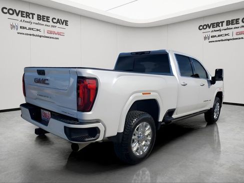Used 2022 GMC Sierra 2500 Denali w/ Denali Ultimate Package image 9