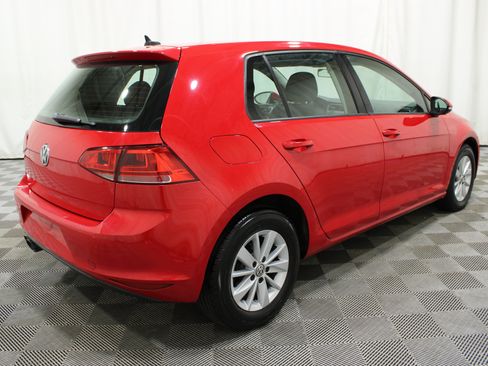 Used 2017 Volkswagen Golf S FWD image 27