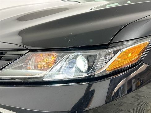 Used 2024 Toyota Camry LE image 29