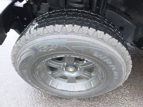 Used 2013 Jeep Wrangler Sport w/ Connectivity Group AWD/4WD image 13