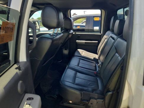 Used 2016 Ford F250 Lariat w/ Lariat Ultimate Package AWD/4WD image 6