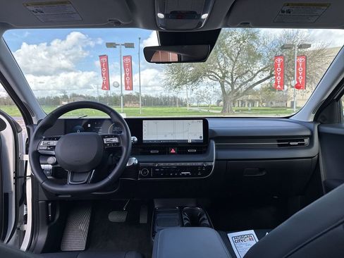 Used 2025 Hyundai Ioniq 5 SEL AWD/4WD image 30