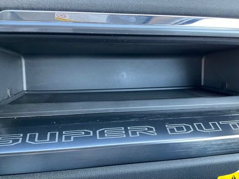 New 2026 Ford F250 Lariat w/ Black Appearance Package AWD/4WD image 44