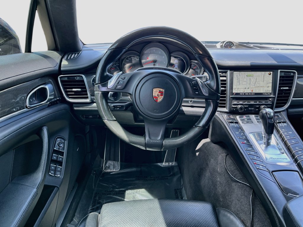 Used 2015 Porsche Panamera GTS AWD/4WD image 24