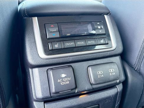 Used 2022 Subaru Ascent Touring AWD/4WD image 29