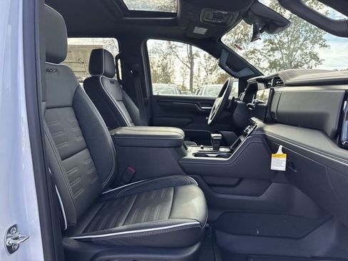 New 2026 GMC Sierra 1500 AT4X image 25