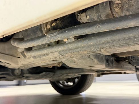 Used 2016 Lexus LX 570 4WD w/ Luxury Package image 29