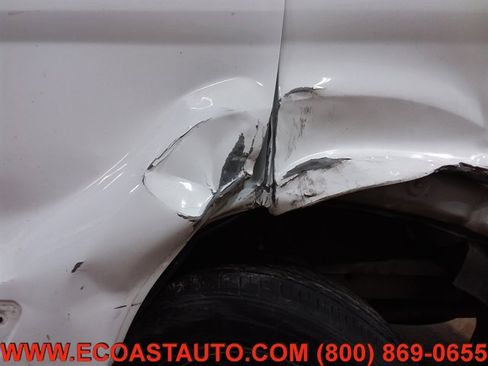 Used 2015 Ford Transit Connect XL image 16