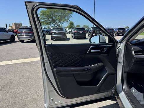 Used 2022 Mitsubishi Outlander SEL AWD/4WD image 12