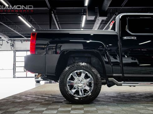 Used 2009 HUMMER H3T Alpha image 22