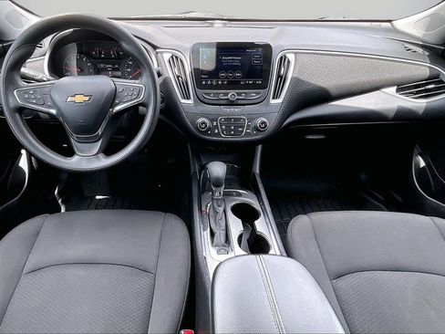 Used 2024 Chevrolet Malibu LT FWD image 15