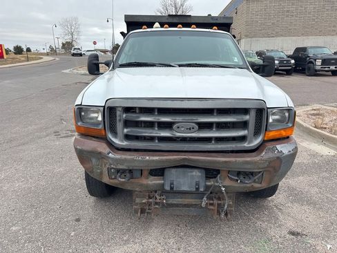 Used 2001 Ford F350 XL image 2