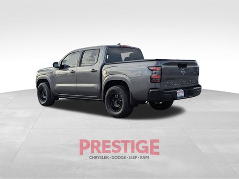 Used 2022 Nissan Frontier S w/ Technology Package RWD image 11